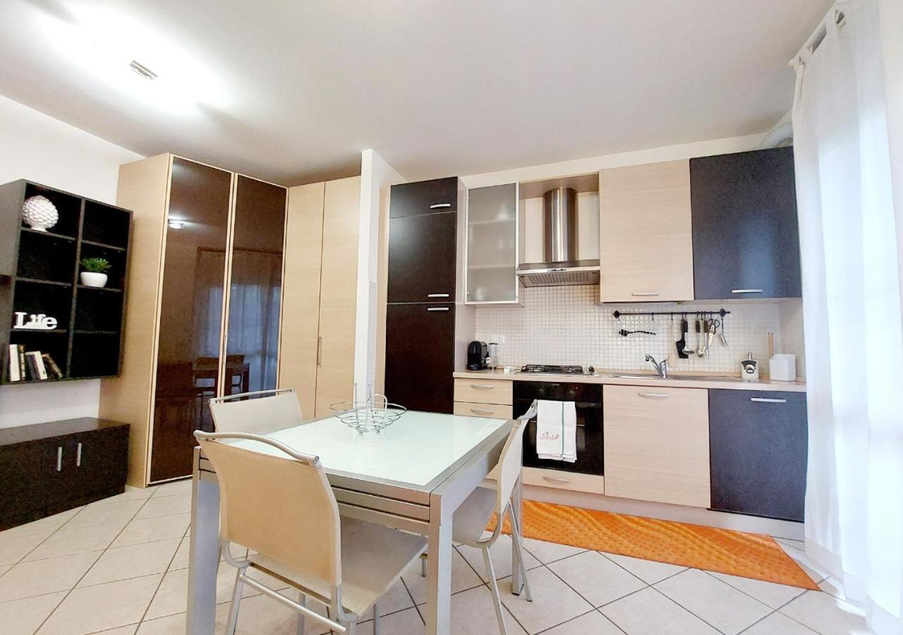 Appartamento Monolocale-7 Minuti Da Bergamo, 10 Minuti Milan Bergamo Airport Gorle Esterno foto